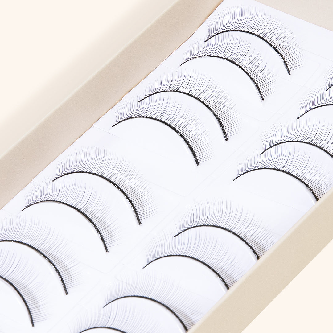 Practice Lashes close up