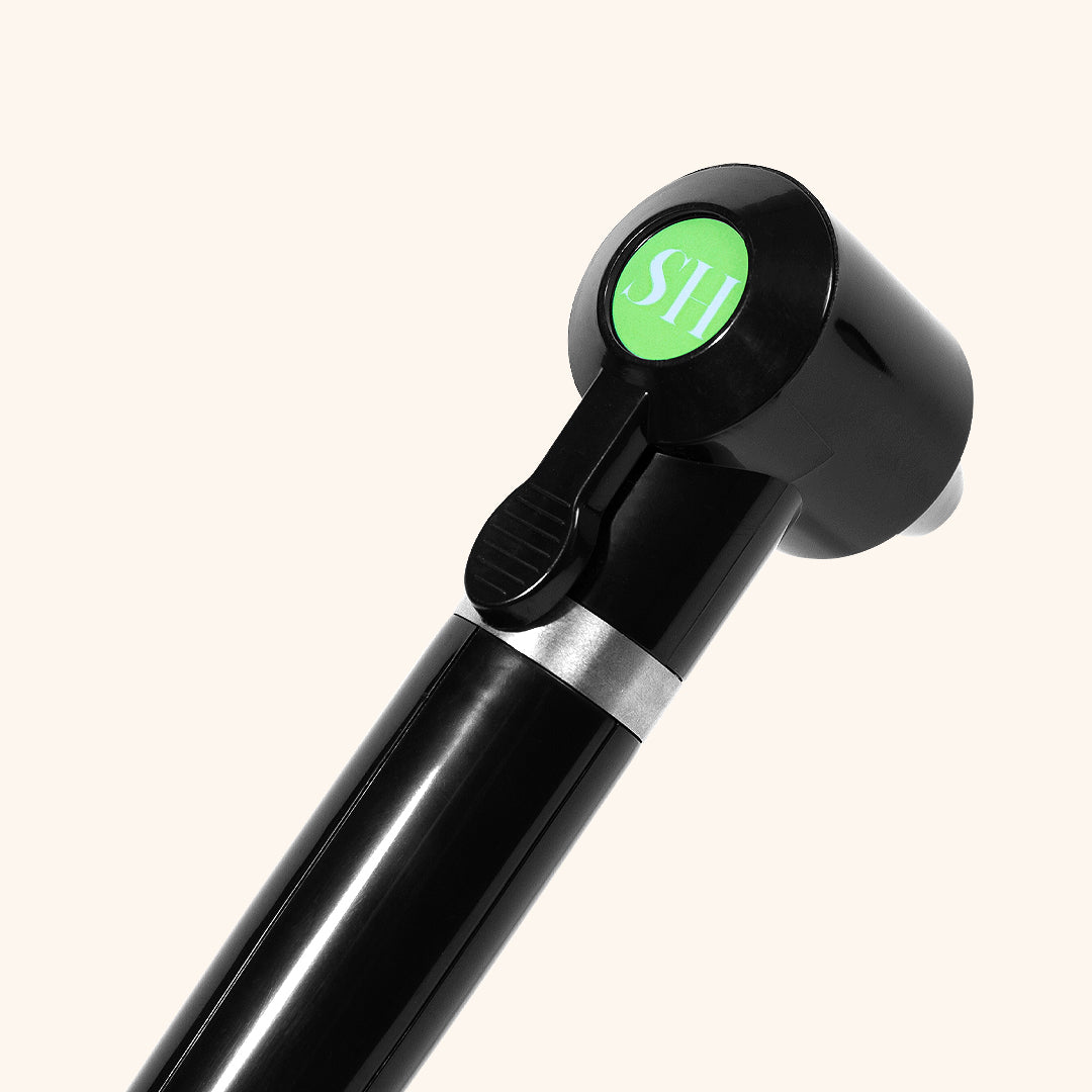 Close up image of the So Henna mixing tool