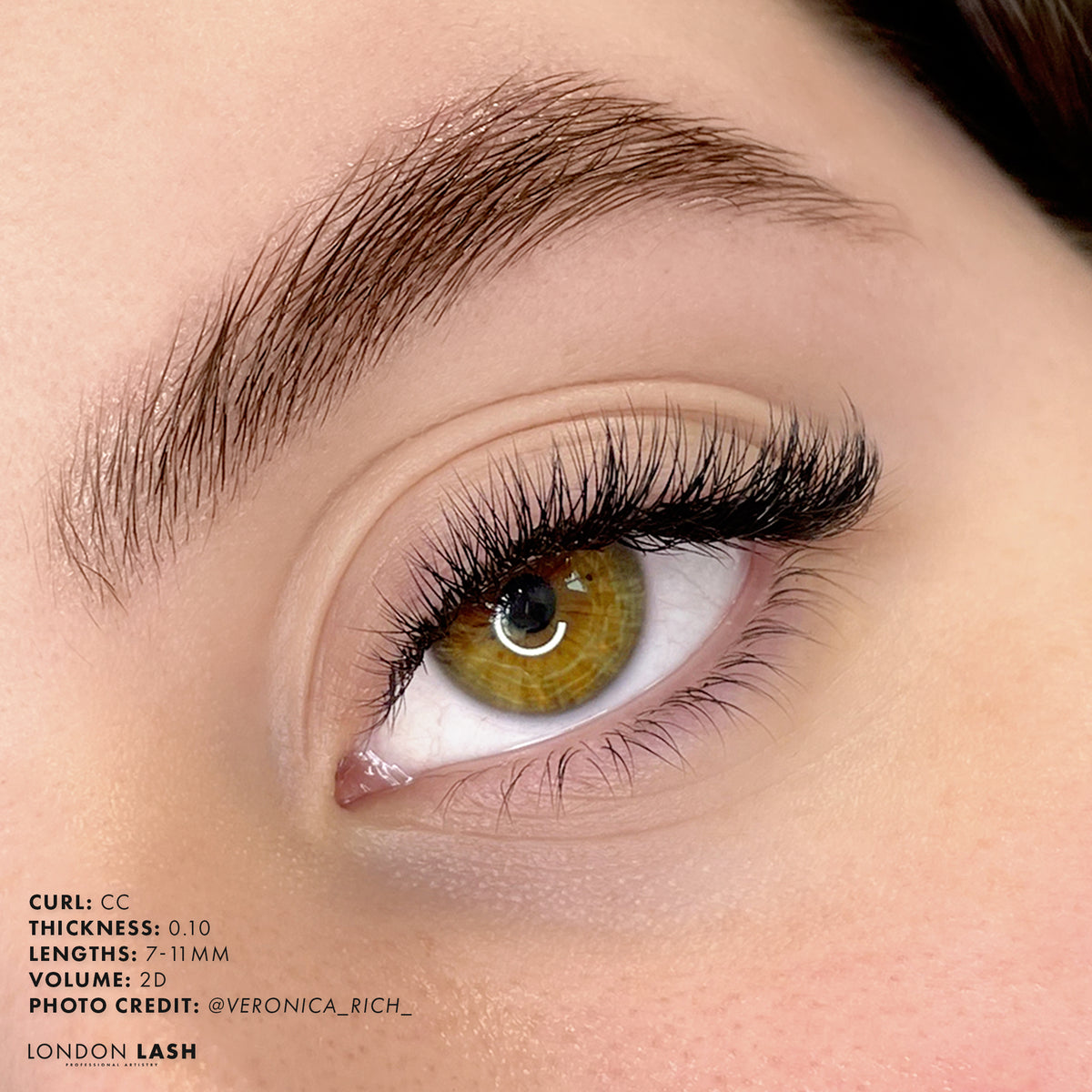 a set of 2D volume lashes using 0.10 lashes in CC curl