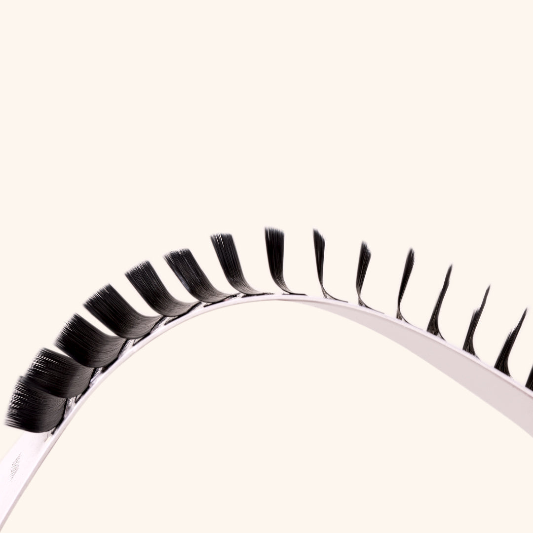 best eyelash extensions for classic lashes, best lashes for classic lashes, best classic eyelash extensions, best eyelash extensions 